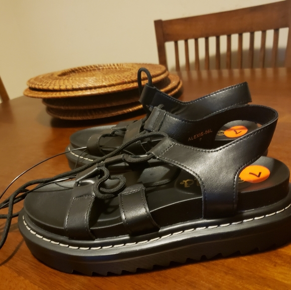 Mudd - Picture 3 of 4